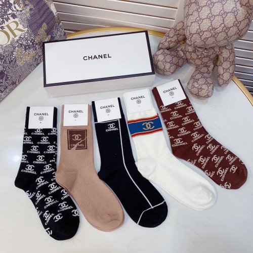 Chanel Socks 5 Pairs with Original Box Luxury Brand Breathable Chanel Sock