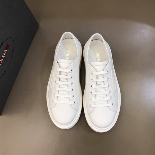 Prada Mens Shoes Sneakers Casual Shoes for Men Luxury Brand Breathable Fashion Sneakers with Original Box