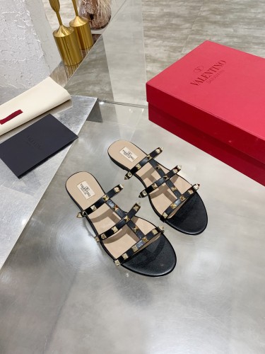 Valentino Women Shoes Mule Flip Flop Sandals ROMAN STUD SLIDE SANDAL IN QUILTED NAPPA with Original Box Luxury Brand