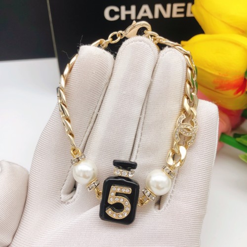 Chanel Luxury Womens Bracelet XSL0028