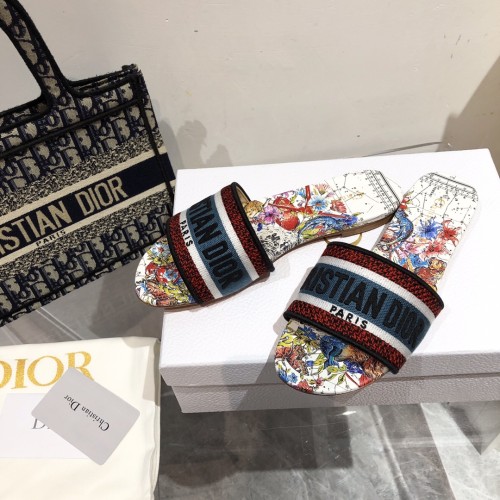 Dior Women Shoes DWAY HEELED SLIDE Embroidered Cotton Luxury Brand Womens Sandals Slippers with Original Box KCQ244ERC_S56B