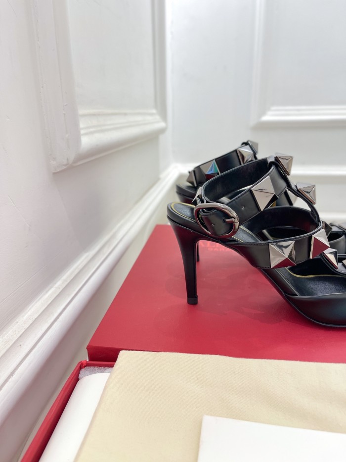 Valentino Women Shoes Mule Flip Flop Sandals ROMAN STUD SLIDE SANDAL IN QUILTED NAPPA with Original Box Luxury Brand 8cm Heel Design
