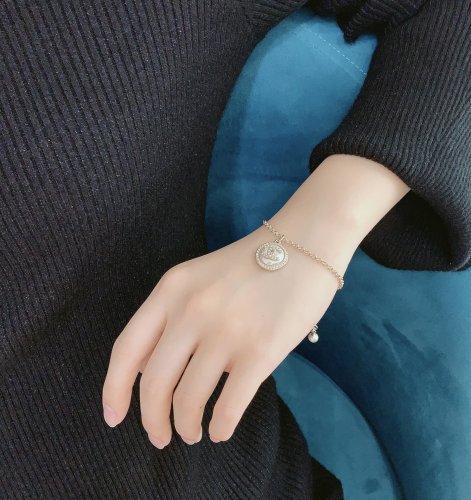 Chanel Luxury Womens Bracelet