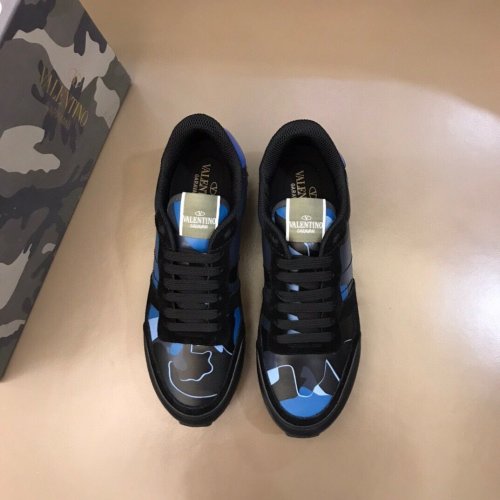 Valentino Men Shoes Fashion Design Luxury Brand ROCKRUNNER CAMOUFLAGE LAMINATED STUDDED SNEAKER with Original Box