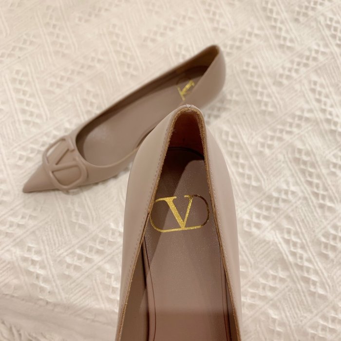 Valentino Women Shoes Mule Flip Flop Sandals VLOGO SIGNATURE CALFSKIN PUMP 45MM / 1.8 IN. with Original Box