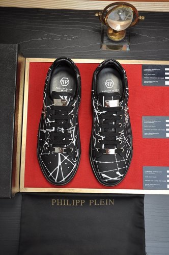 Philipp Plein Men Shoes Sneakers Low Top Sneaker Fashion Design Luxury Brand with Original Box