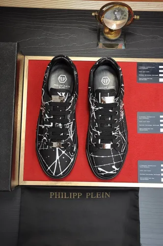 Philipp Plein Men Shoes Sneakers Low Top Sneaker Fashion Design Luxury Brand with Original Box