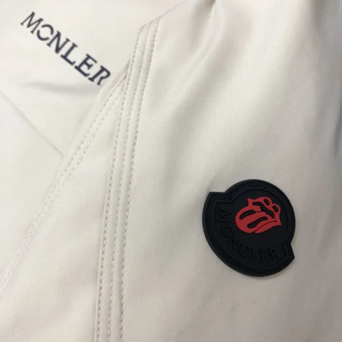 Moncler Design Mens Womens Winter Windprood Down Jackets Keep Warm 90% White Duck Down