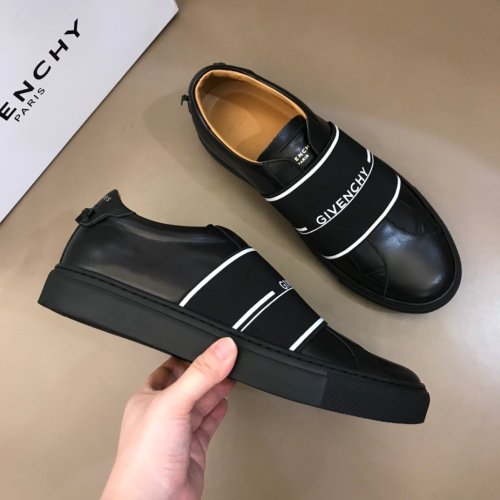 Givenchy Men Shoes Fashion Type Luxury Brand GIVENCHY SNEAKERS IN LEATHER WITH LATEX BAND with Original Box