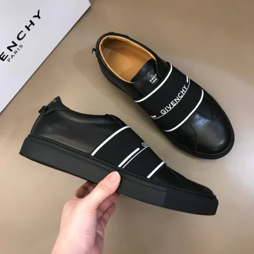 Givenchy Men Shoes Fashion Type Luxury Brand GIVENCHY SNEAKERS IN LEATHER WITH LATEX BAND with Original Box