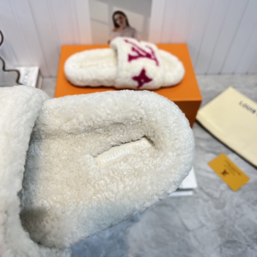 Louis Vuitton Womens Shoes Slide Slippers for Winter Wool Fabric Luxury Brand Designer PASEO FLAT COMFORT MULE with Original Box