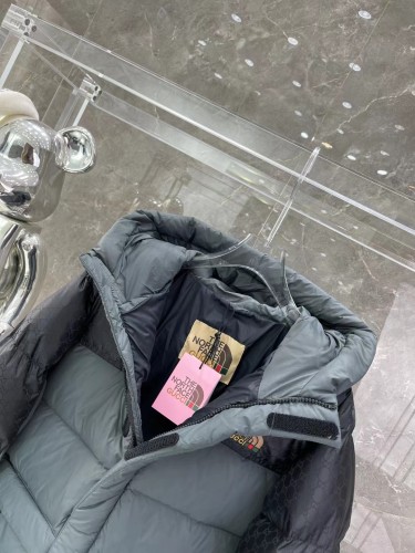 Gucci X The North Face Design Mens Womens Winter Windprood Down Jackets Keep Warm 90% White Duck Down