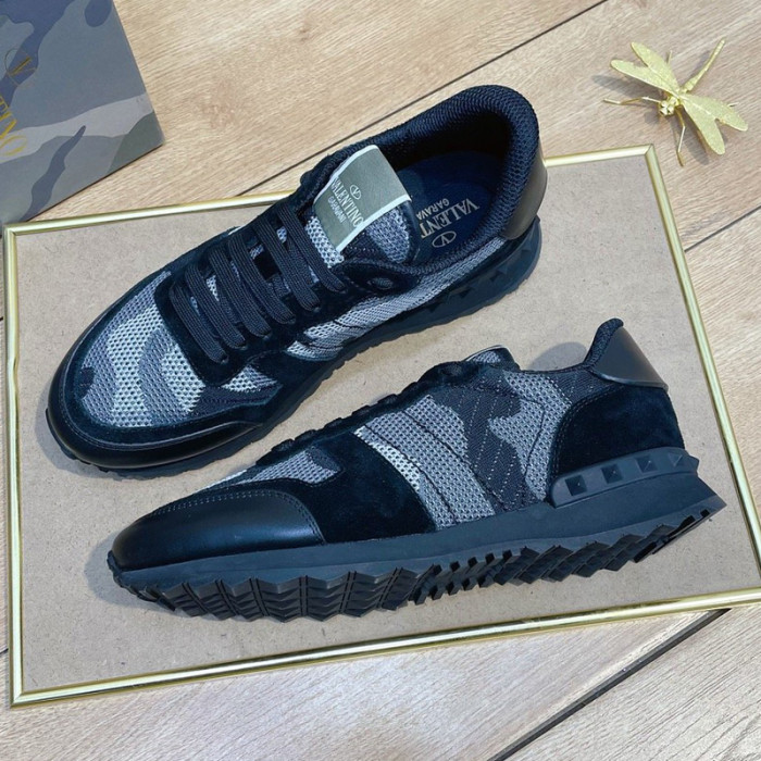 Valentino Men Shoes Fashion Design Luxury Brand ROCKRUNNER CAMOUFLAGE LAMINATED STUDDED SNEAKER with Original Box