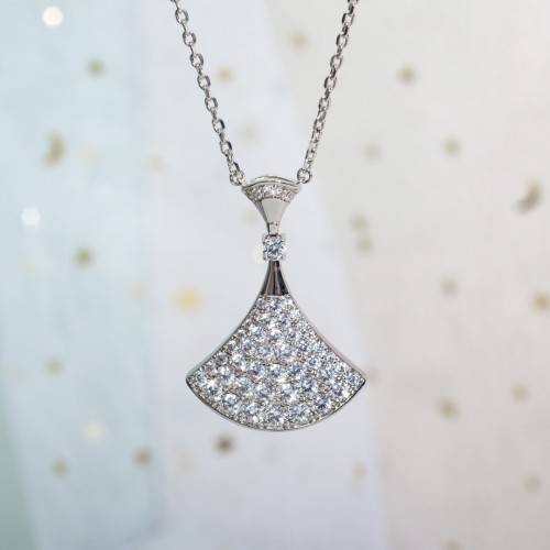 Bvlgari Luxury Womens Necklace DIVAS' DREAM