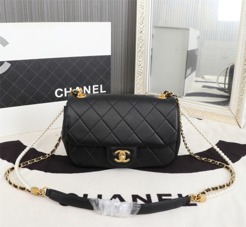 Chanel Womens Bags Crossbody Bag Flap Bag