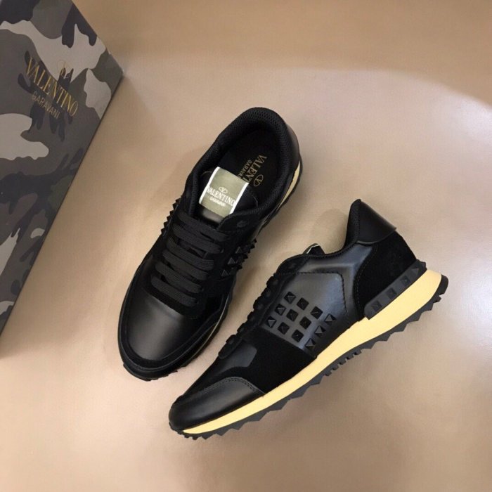 Valentino Men Shoes Fashion Design Luxury Brand ROCKRUNNER CAMOUFLAGE LAMINATED STUDDED SNEAKER with Original Box