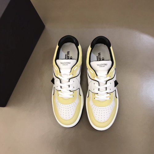 Valentino Men Shoes Fashion Design Luxury Brand ONE STUD LOW-TOP NAPPA SNEAKER with Original Box