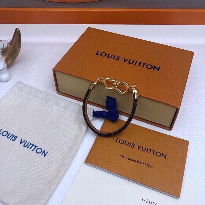 Louis Vuitton Luxury Men Womens Bracelet M6758F
