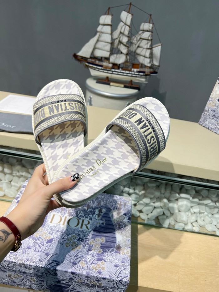 Dior Women Shoes Slippers DWAY SLIDE Luxury Brand DWAY SLIDE Cotton Embroidery with Micro Houndstooth with Original Box KCQ550PPE_S19O