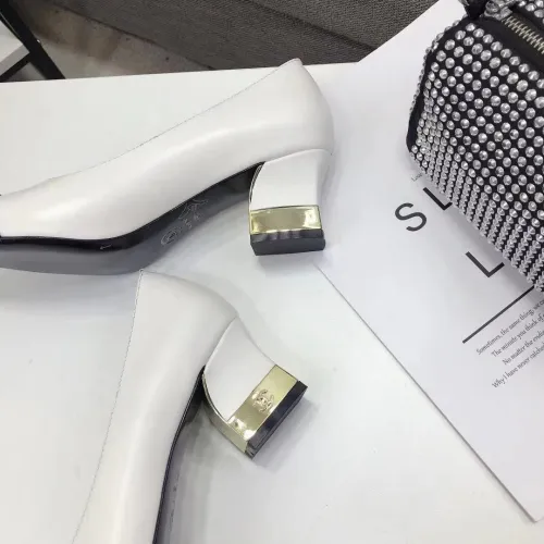 Chanel Womens Shoes Leather Pumps