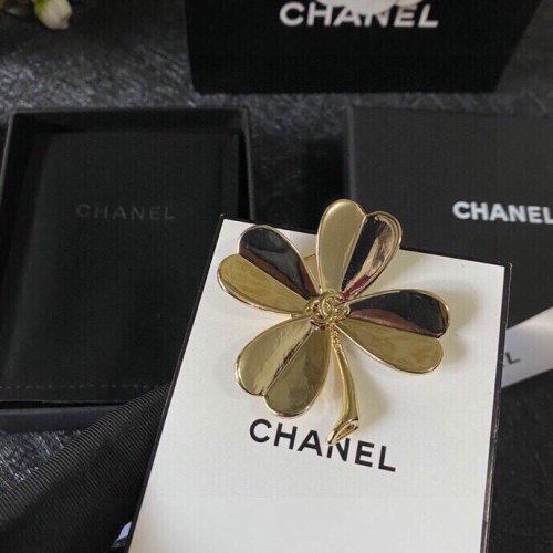 Chanel Luxury Womens Brooche