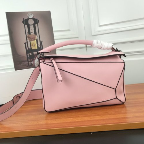 Loewe Womens Bag Puzzle Bag in Soft Grained Calfskin