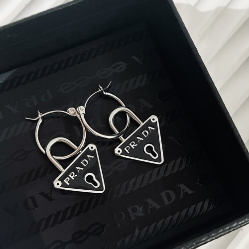 Prada Luxury Men Womens Earrings B891