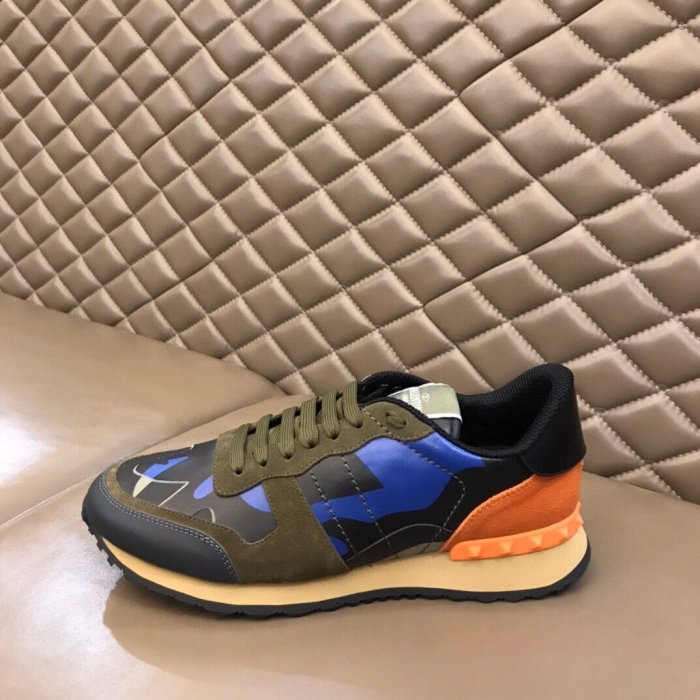 Valentino Men Shoes Fashion Design Luxury Brand ROCKRUNNER CAMOUFLAGE LAMINATED STUDDED SNEAKER with Original Box