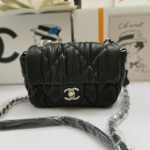 Chanel Womens Bag Shoulder Bag Chanel 19 Flap Bag