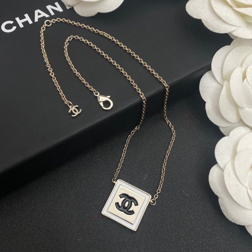Chanel Luxury Womens Necklace
