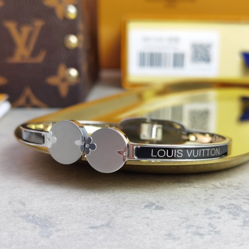 Louis Vuitton Luxury Womens Bracelet