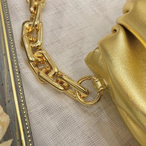 Bottega Veneta Women Bags THE CHAIN POUCH