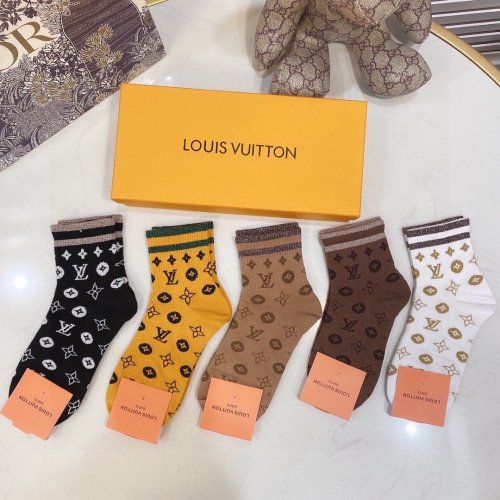 Louis Vuitton Socks 5 Pairs with Original Box Luxury Brand Breathable LV Sock