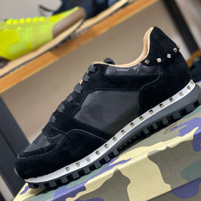 Valentino Men Shoes Fashion Design Luxury Brand ROCKRUNNER CAMOUFLAGE LAMINATED STUDDED SNEAKER with Original Box