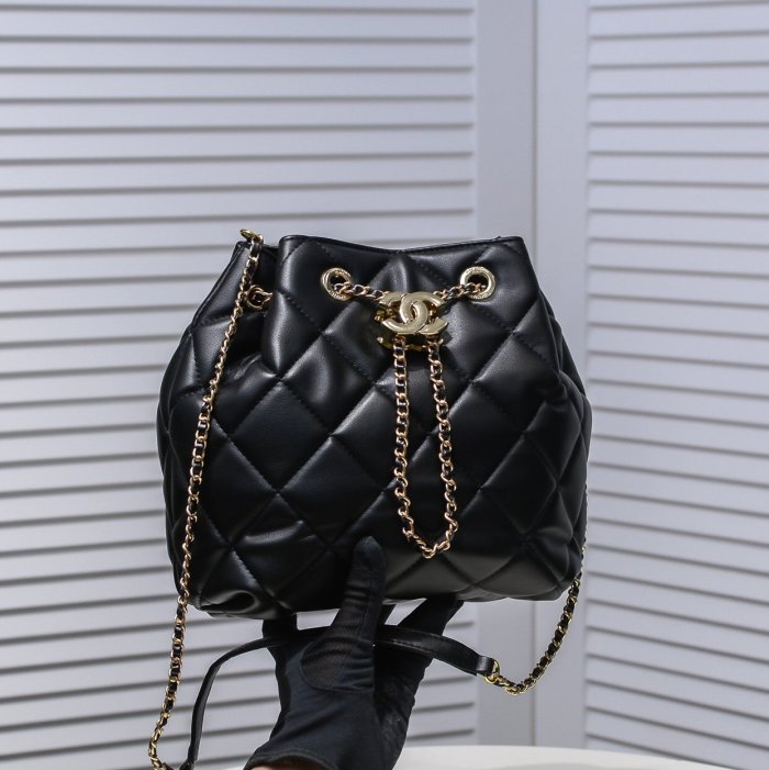 Chanel Womens Bags Drawstring Chain Bucket Bag