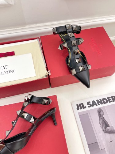 Valentino Women Shoes Mule Flip Flop Sandals ROMAN STUD SLIDE SANDAL IN QUILTED NAPPA with Original Box Luxury Brand 5cm Heel Design
