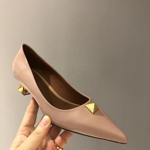 Valentino Womens Shoes Mid Heel Pumps 4.5cm