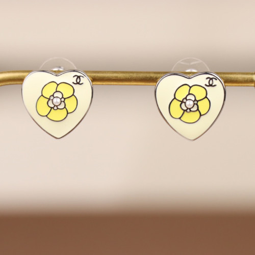 Chanel Luxury Womens Earrings