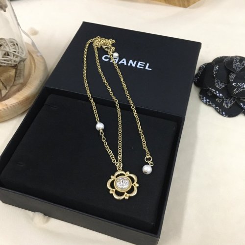 Chanel Luxury Womens Necklace N242