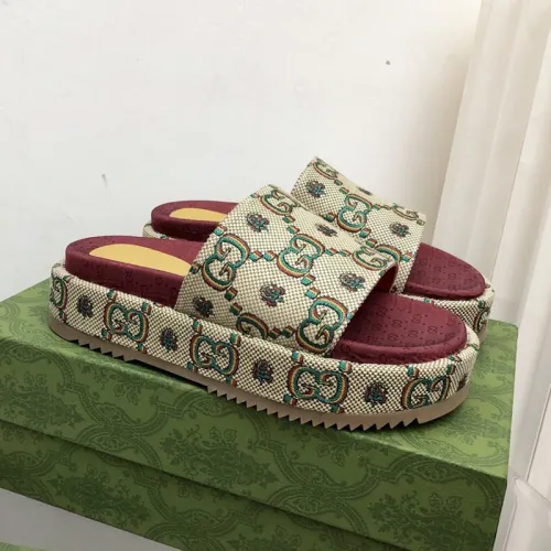 Gucci Womens Shoes Sandals Slides Slippers Luxury Brand Thick Sole Design Women's GG canvas slide sandal with Original Box 624695 H6320 9763