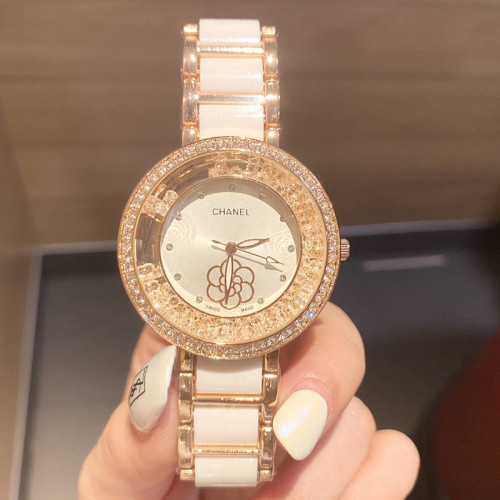 Chanel Womens Watch095