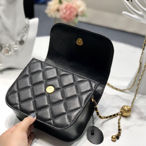 Chanel Womens Bags Crossbody Bag