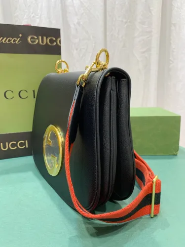 Gucci Womens Bags Shoulder Messenger Bag Luxury Brand Gucci Blondie medium shoulder bag with Original Box 699210 UXXAG 2671