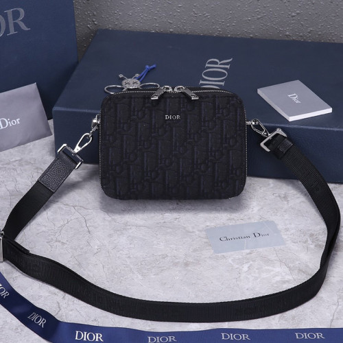Dior Men Shoulder Bags Messenger Pouch Black Dior Oblique Galaxy Leather 2ESBC119VPD_H03E