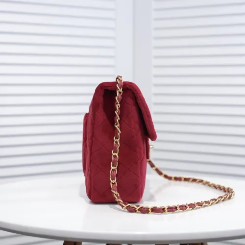 Chanel Womens Bags Crossbody Classic Bag