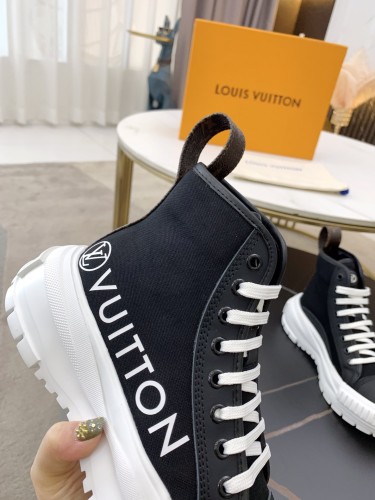 Louis Vuitton Womens Shoes Fashion Boots Luxury Brand LV SQUAD SNEAKER BOOT with Original Box 1A96F3