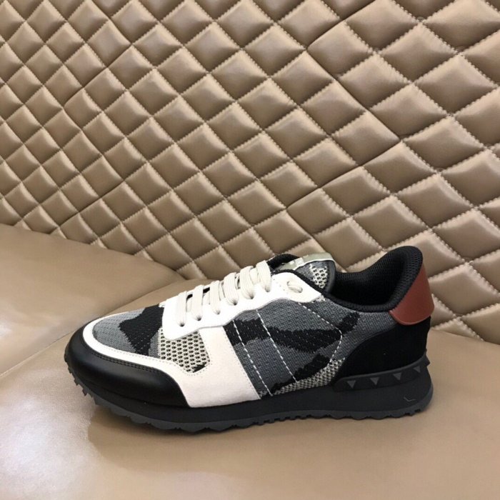 Valentino Men Shoes Fashion Design Luxury Brand ROCKRUNNER CAMOUFLAGE LAMINATED STUDDED SNEAKER with Original Box