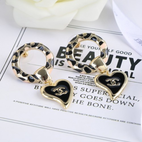 Chanel Luxury Womens Earrings