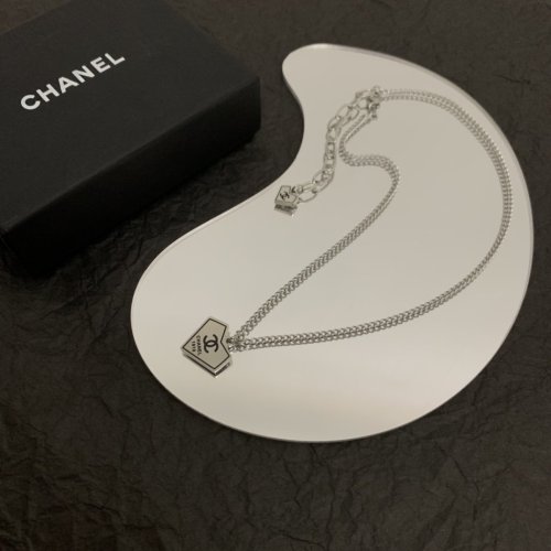 Chanel Luxury Womens Necklace