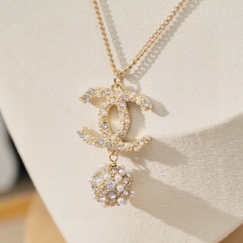 Chanel Luxury Womens Necklace